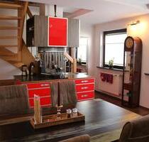 exklusive Maisonette-Wohnung mit 65 qm, Terrasse, teilmöbiliert - Olching