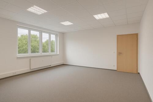 Foto - Büro mit Stellplätzen in hervorragender Lage in Offenbach.