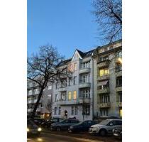 Sanierte Altbauwohnung mit eigenem Garten- bezugsfrei in Steglitz - Berlin Tempelhof-Schöneberg