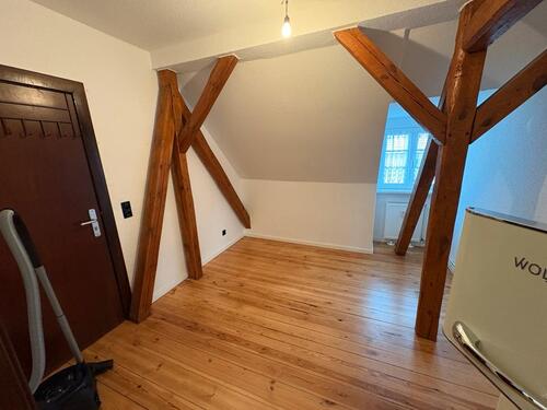 Foto - Gemütliche 2-Zimmer-Dachgeschosswohnung