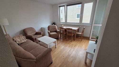 Foto - Cozy 2-Room Apartment in Berlin-Spandau – Fully Furnished, All-In