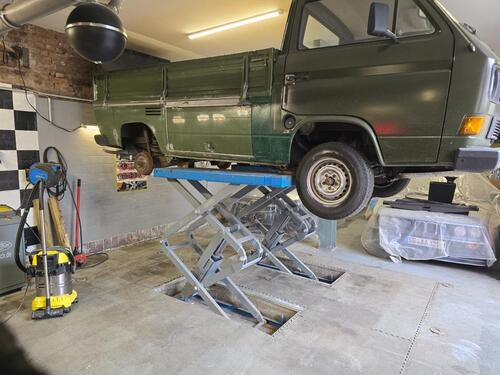 Foto - VORERST WIEDER RESERVIERT - Bühnennutzung in Schrauberhalle