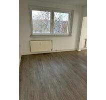 Klein. Fein. Preiswert. - 250,00&nbsp;EUR Kaltmiete, ca.&nbsp; 41,72&nbsp;m&sup2; in Halle (Saale) (PLZ: 06128) Gesundbrunnen