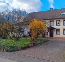 Eifeler Wohnhaus mit kleinem Grundstück zum verkaufen - Manderscheid