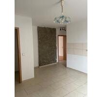 Charmante 4-Zimmer-Erdgeschosswohnung mit Fußbodenheizung - Herzberg (Elster)