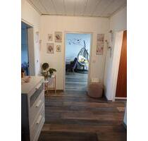 3-Zimmer-Wohnung mit Südbalkon, Aufzug und Garage in Viernheim