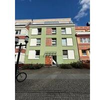 Modernisierte Wohnung mit zwei Zimmern und EBK in Greifswald
