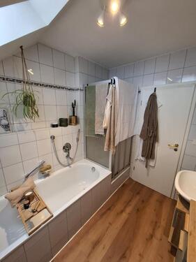 Foto - 2 Zimmer Dachgeschoßwohnung zum Kaufen in Altfraunhofen