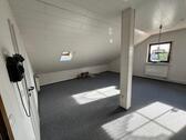 Foto - Gemütliche Dachgeschosswohnung mit Balkon zu vermieten