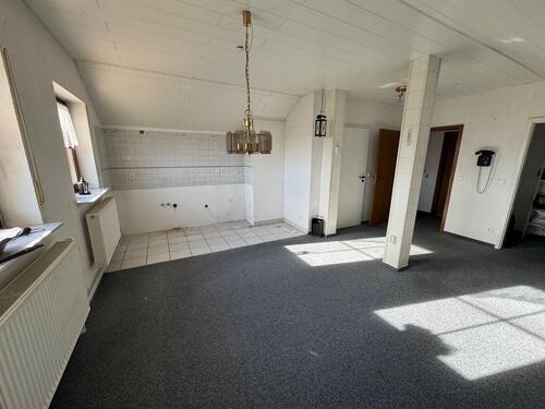 Foto - Etagenwohnung zur Miete in Ehringshausen