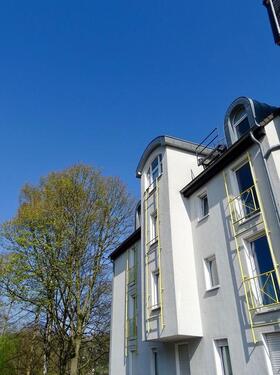 Foto - Sonnige DG-Maisonette mit Balkon, Stellplatz & Garage