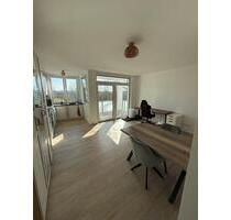 Helle 1-Zimmer-Wohnung mit überdachtem Balkon & EBK – Neubau aus - Uelzen