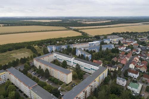 Foto - Geräumige 3-Raumwohnung mit Balkon im 2. Obergeschoss - ab Juli verfügbar