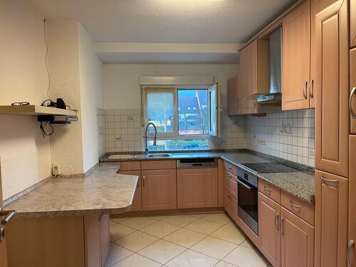 Foto - 5 Zimmer Wohnung zu vermieten. - 1.350,00&nbsp;EUR Kaltmiete, ca.&nbsp; 91,00&nbsp;m&sup2;