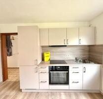 Bodelshausen; 2 Zi. Einliegerwohnung mit neuer Einbauküche, Stellplatz