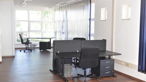 Foto - Gut ausgestattete Arbeitsplätze oder Einzelbüros in Friedrichsdorf - All-in-Miete