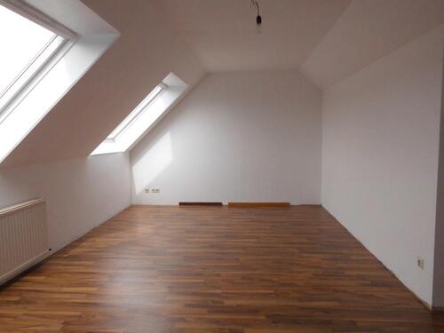 Foto - Dachgeschoßwohnung in Rodenberg zur Miete