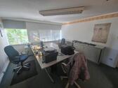 Foto - Büro Flughafen Braunschweig neben der TU Möbeliert Luftfahrt