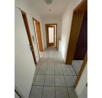 Wohnung ab 01.04.2026 - 720,00&nbsp;EUR Kaltmiete, ca.&nbsp; 80,00&nbsp;m&sup2; in Singhofen (PLZ: 56379)