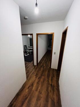 Foto - 2Zimmer und große Terrasse - kurzfristig frei - frisch renoviert!