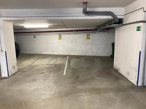 Foto - Garagenstellplatz zu vermieten - 70,00&nbsp;EUR Miete,