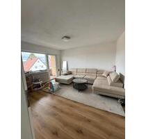 helle 4 Zimmer Wohnung mit 2 Balkonen und moderner EBK in Aichtal