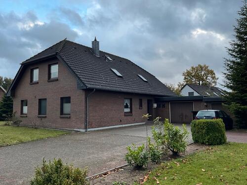 Foto - Schön gelegene Erdgeschosswohnung in einem 3 Familienhaus.