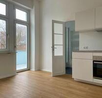 *Frisch saniert und in beliebter Wohngegend zwischen Blücherplatz und Kiel-WIk* *Frisch saniert und in beliebter Wohngegend zwischen Blücherplatz und Kiel-WIk*