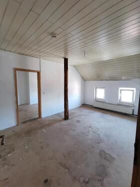 Foto - 6 Zimmer Dachgeschoßwohnung zur Miete in Schöningen