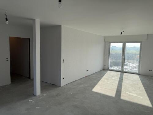 Foto - Moderne, kernsanierte 2,5-Zi Whg. EBK 'en suite-Bad' Süd-Balkon in Rietberg