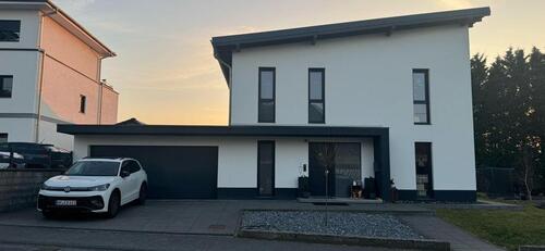 Foto - Neuwertiges Einfamilienhaus zu verkaufen