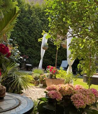 Foto - Schöne EG Eigentumswohnung 3 Zimmer Garten über 100 qm 160,- HG