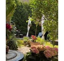 Schöne EG Eigentumswohnung 3 Zimmer Garten über 100 qm 160,- HG - Kerpen