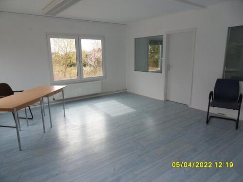 Foto - zu vermieten ca. 90qm Wohnung (Containeranlage) + 90qm Grundstück