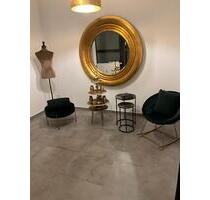 Kosmetik-Behandlungsraum - 600,00&nbsp;EUR Kaltmiete, ca.&nbsp; 40,00&nbsp;m&sup2; in Recklinghausen (PLZ: 45661) Grullbad