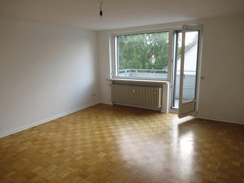 Foto - Uninähe. 2 -Zi.- Whg. mit Balkon und EBK. Prima Lage in Herrenhausen.