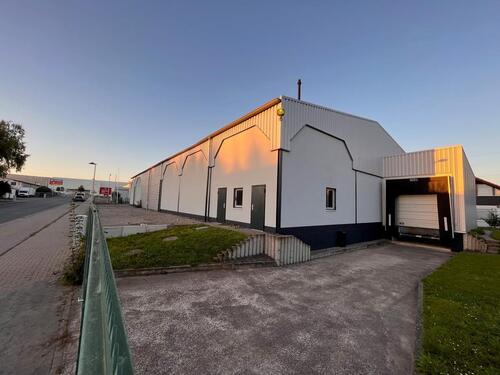 Foto - Moderne Lagerhalle in zentraler Lage Einbecks zu vermieten