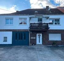 zweigeschossiges Einfamilienhaus mit Garten - Wadern