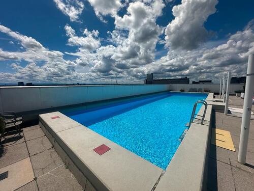Foto - Penthouse 16.OG neu renoviert Pool Sauna Blick über München