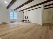Foto - Traumhaft sanierte 3-Zimmer-Wohnung mit ca. 19 m² Dachterrasse in der Regensburger Altstadt. Frei.