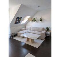Maisonette Wohnung - 1.200,00&nbsp;EUR Kaltmiete, ca.&nbsp; 50,00&nbsp;m&sup2; in Regensburg (PLZ: 93049) Das Dörnberg
