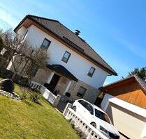 Charmantes Zweifamilienhaus in naturnaher, ruhiger Lage - Bad Lobenstein