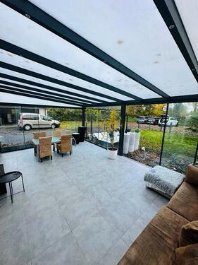 Foto - Wohnen wie im eigenem Haus! 98 qm Luxus mit Garten & Wintergarten