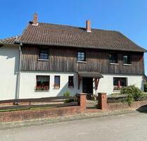Vielseitiges Ein- bis Zweifamilienhaus in ruhiger Lage Grasdorf - Holle
