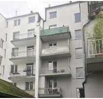 Charmante 2-Zimmer-Wohnung mit Balkon in begehrter Lage von Düsse - Düsseldorf Stadtbezirk 3