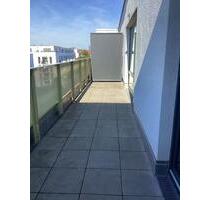 freundliche 2-Zimmer-Wohnung mit großer Terrasse - Berlin Treptow-Köpenick