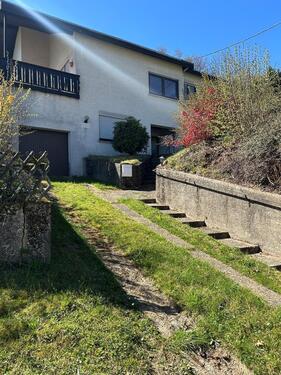 Foto - Freistehendes Einfamilienhaus mit großem Grundstück in Bierbach