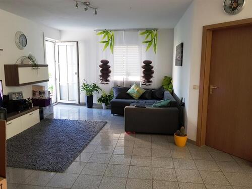 Foto - Geschmackvolle Terrassenwohnung mit EBK in ruhiger Lage!