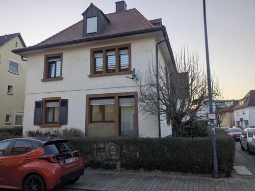 Foto - 8 Zimmer Einfamilienhaus in Weinheim