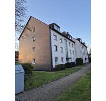 Gepflegte 3,5 Zimmer DG-Wohnung mit EBK + Klimaanlage - Herne Wanne